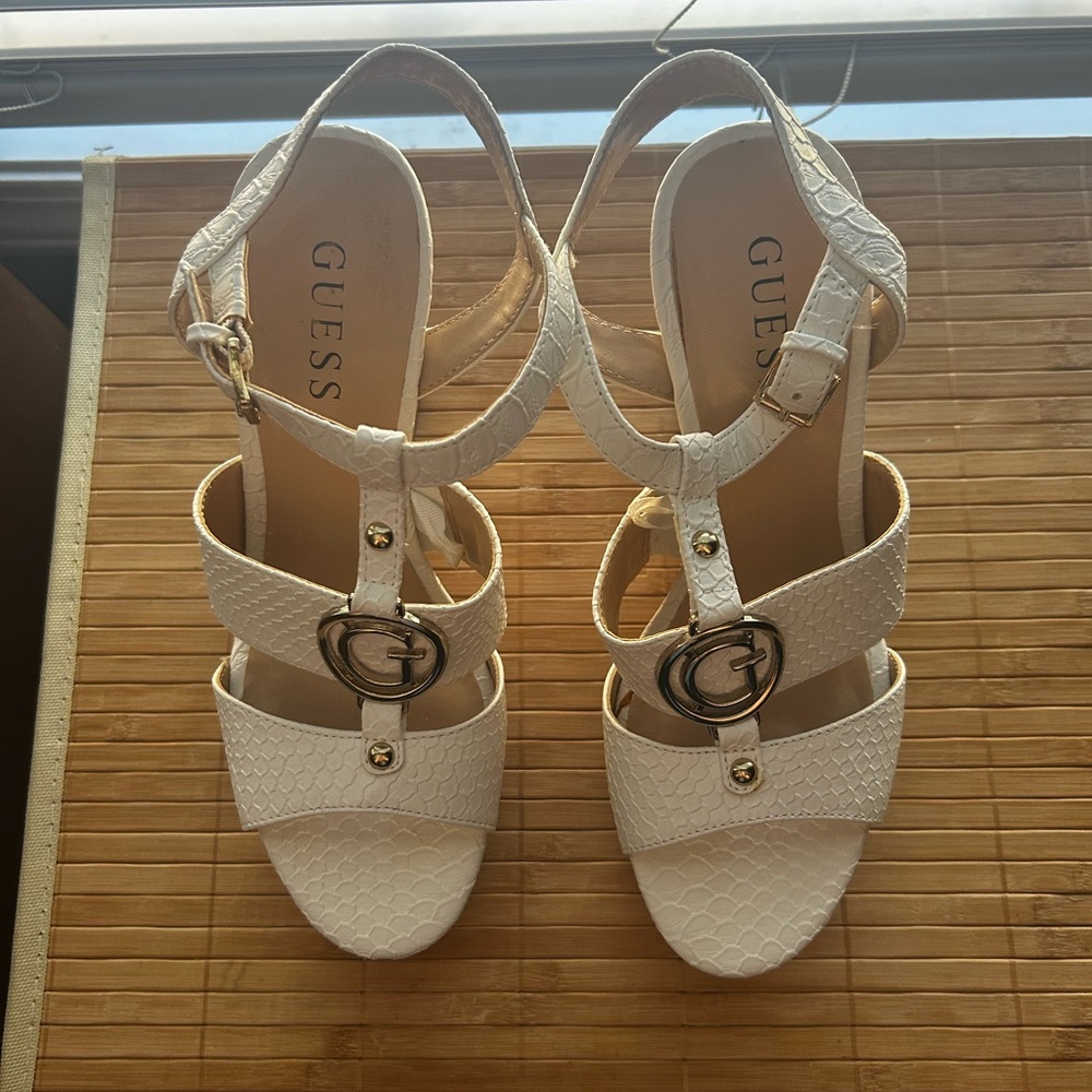 GUESS White Embossed Faux Leather Cork Wedge Sandals 8M Womens